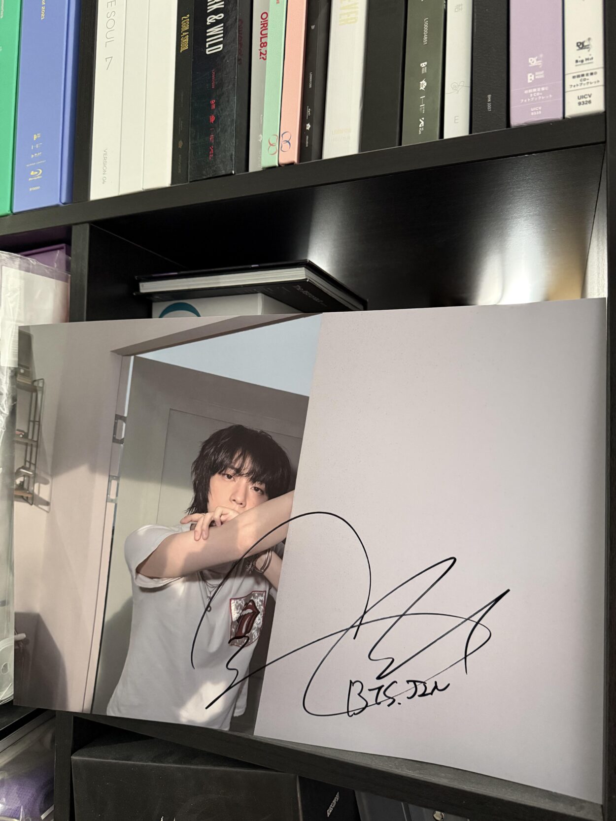 JIN ECHO AUTOGRAPHED POSTER and what have you won before?