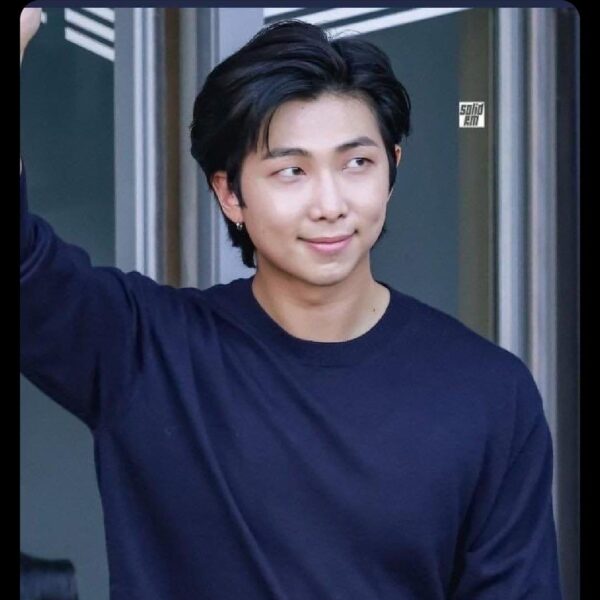 Happy father's day, please post pics of the tannies being daddy