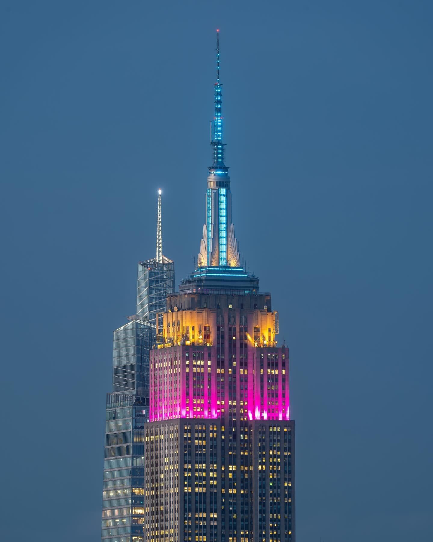 [Empire State Building Twitter] Shining tonight in celebration of Jin's Second Album - Echo - 210525
