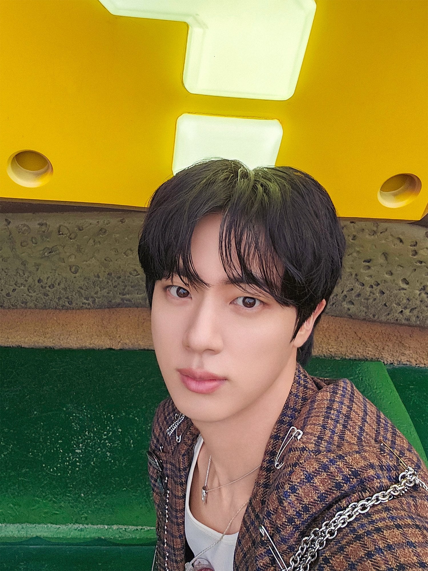 250519 BTS Official on Twitter: Today’s Bangtan with Jin @ TBS CDTV Live! Live!