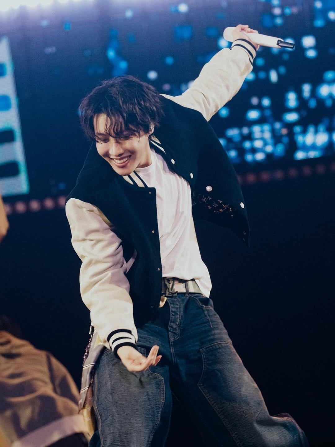 Hobi IG Post 050525