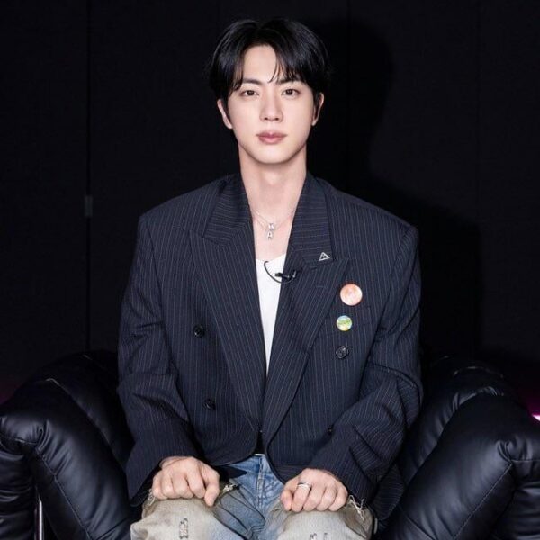 Jin ‘Echo’ Press Release photo - 160525