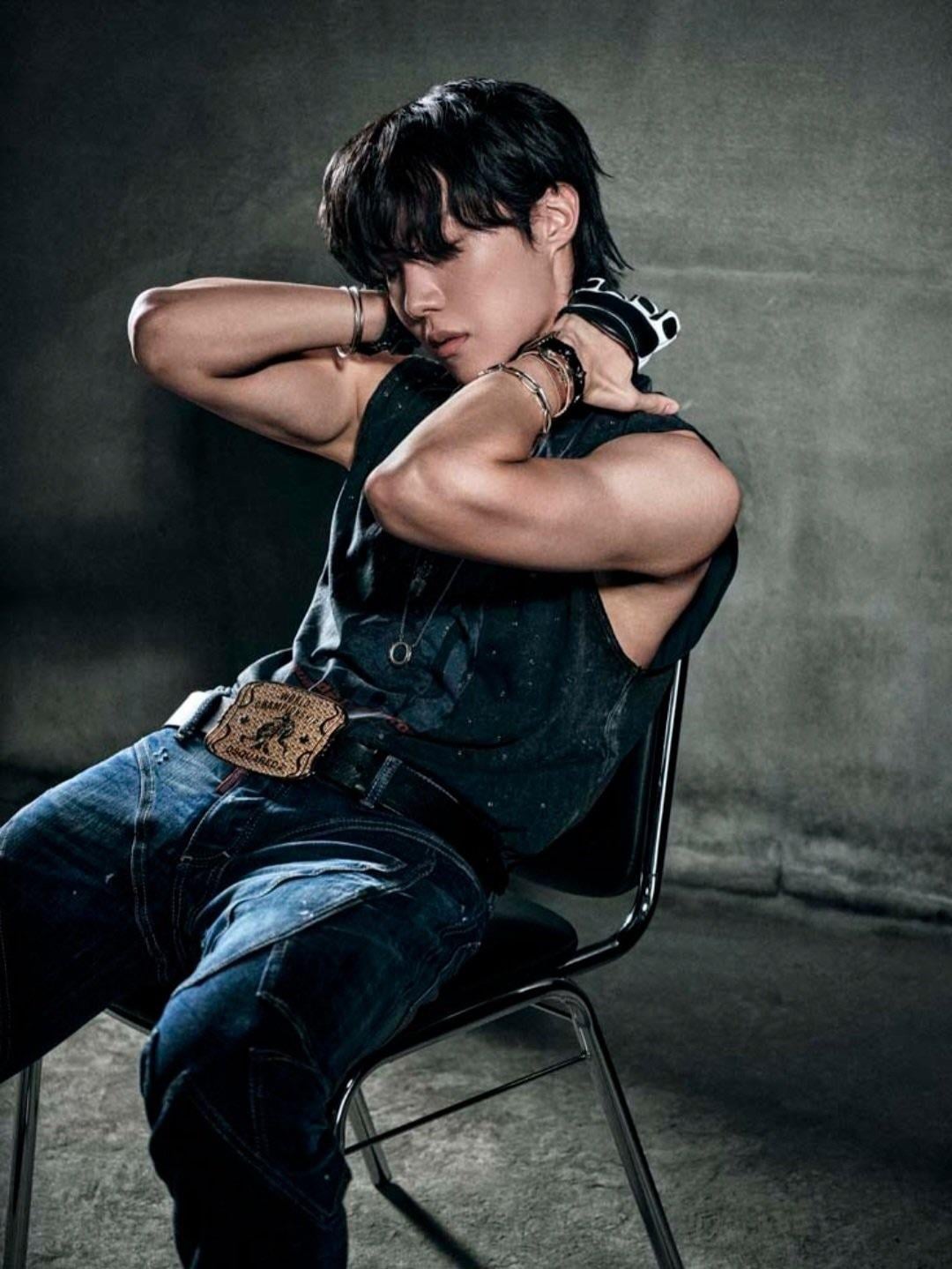 [Apple Music & MelOn] Exclusive pics of j-hope for ‘Killin’ It Girl’ - 130625
