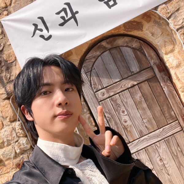 250511 BTS Official on Twitter: Today’s Bangtan with Jin @ Screwballs EP. 13