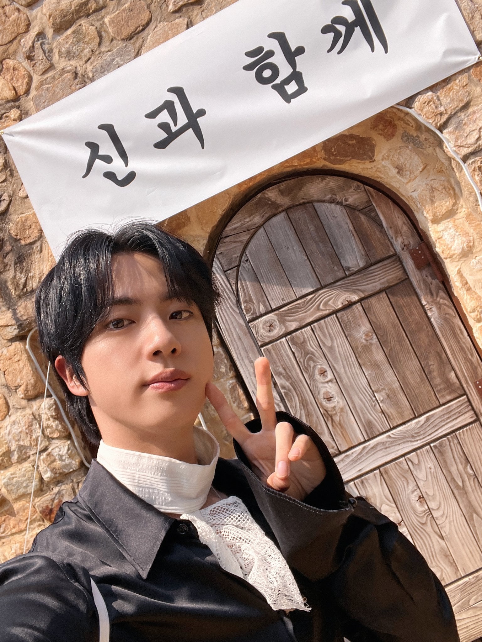250511 BTS Official on Twitter: Today’s Bangtan with Jin @ Screwballs EP. 13