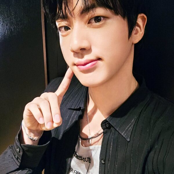 250518 BTS Official on Twitter: Today’s Bangtan with Jin