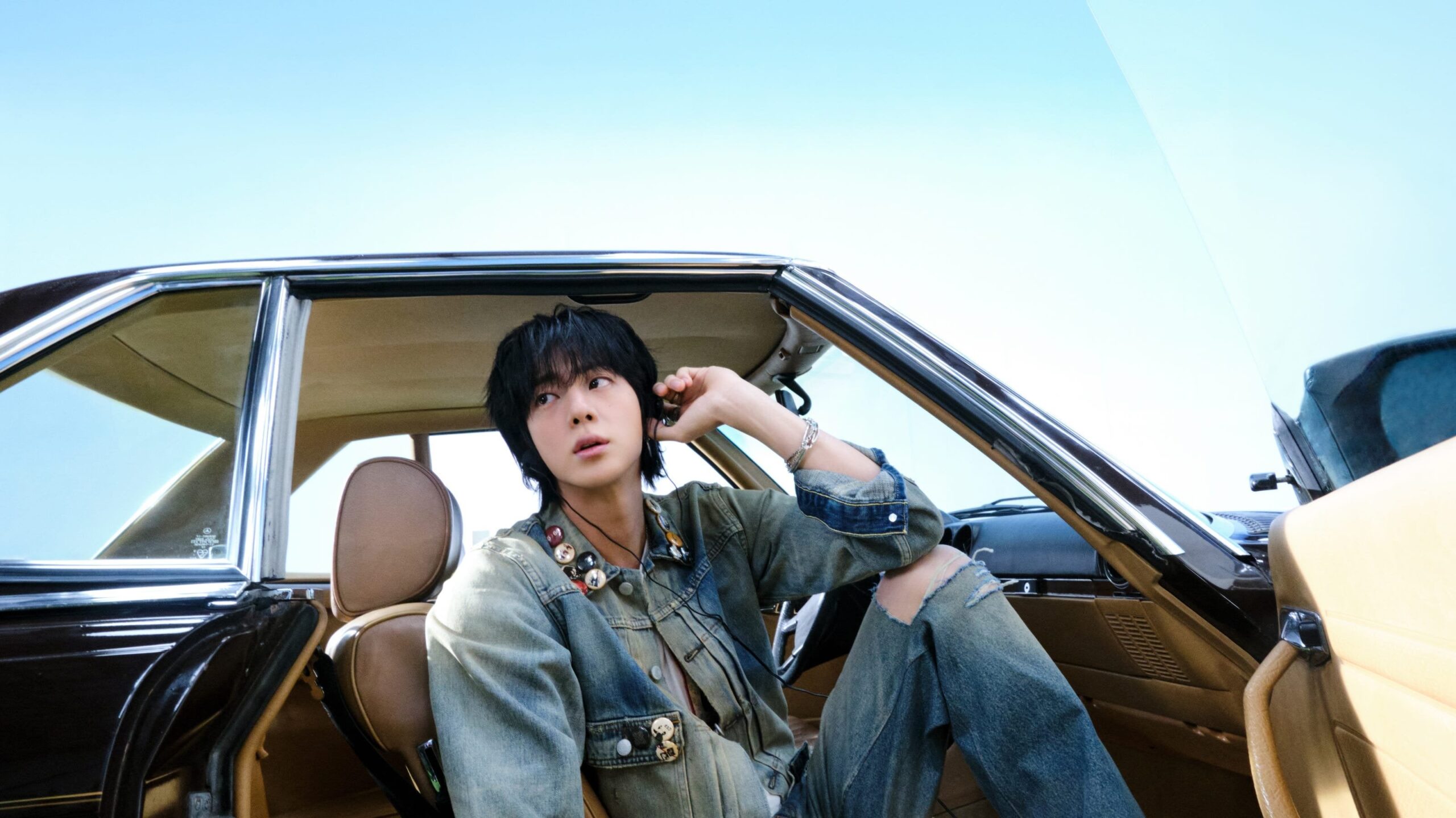 [USA Today] Jin of BTS talks new 'Echo' album, first solo tour and finding his voice - 170525