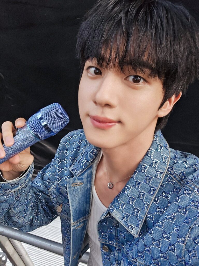 250628 BTS Official on Twitter: Today’s Bangtan with Jin @ RUNSEOKJIN_EP.TOUR - Goyang Day 1