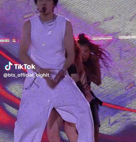 BTS Official TikTok feat. Hobi - 140625
