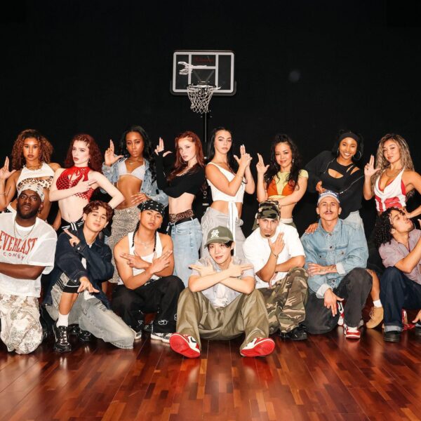 BTS Official on Twitter feat. Hobi - 150625