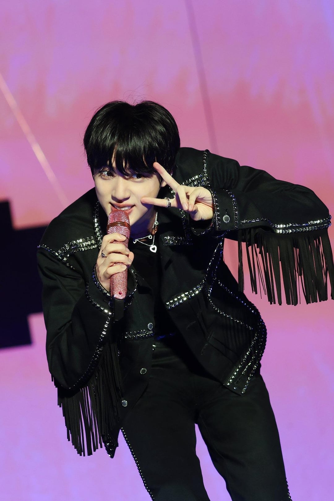 [KMedia] Official photos of Jin for “RUNSEOKJIN_EP.TOUR” in Goyang from BIGHIT MUSIC - 300625