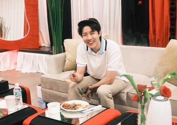 hope_to IG Broadcast Channel feat. Hobi - 040525