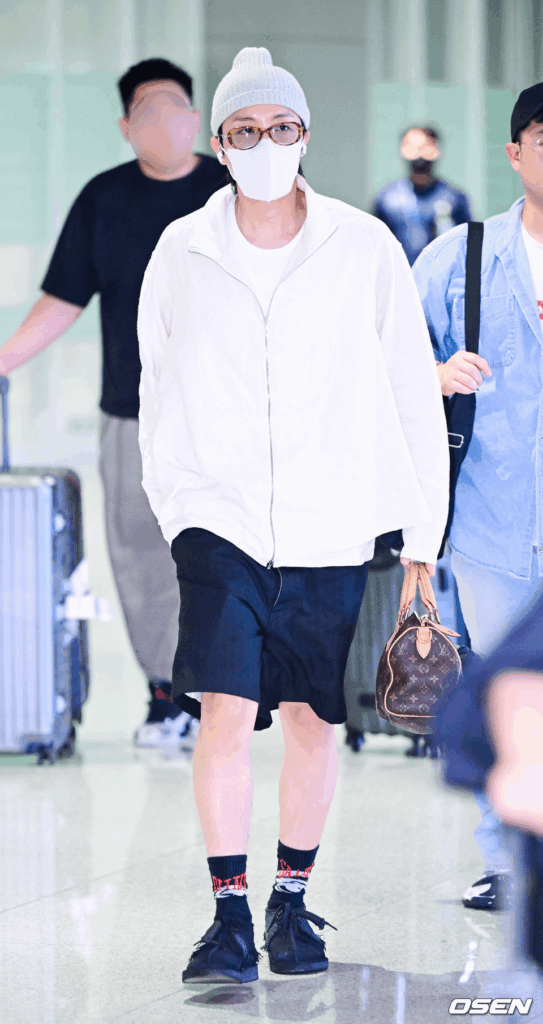 [KMedia] Hobi's arrival in Seoul - 260525