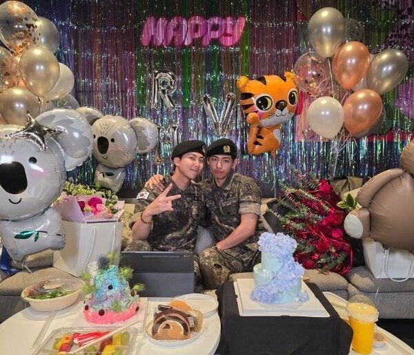 250610 RM & V on Weverse Live