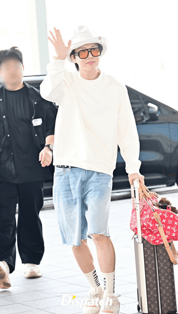 [KMedia] Hobi's departure to Paris - 230625