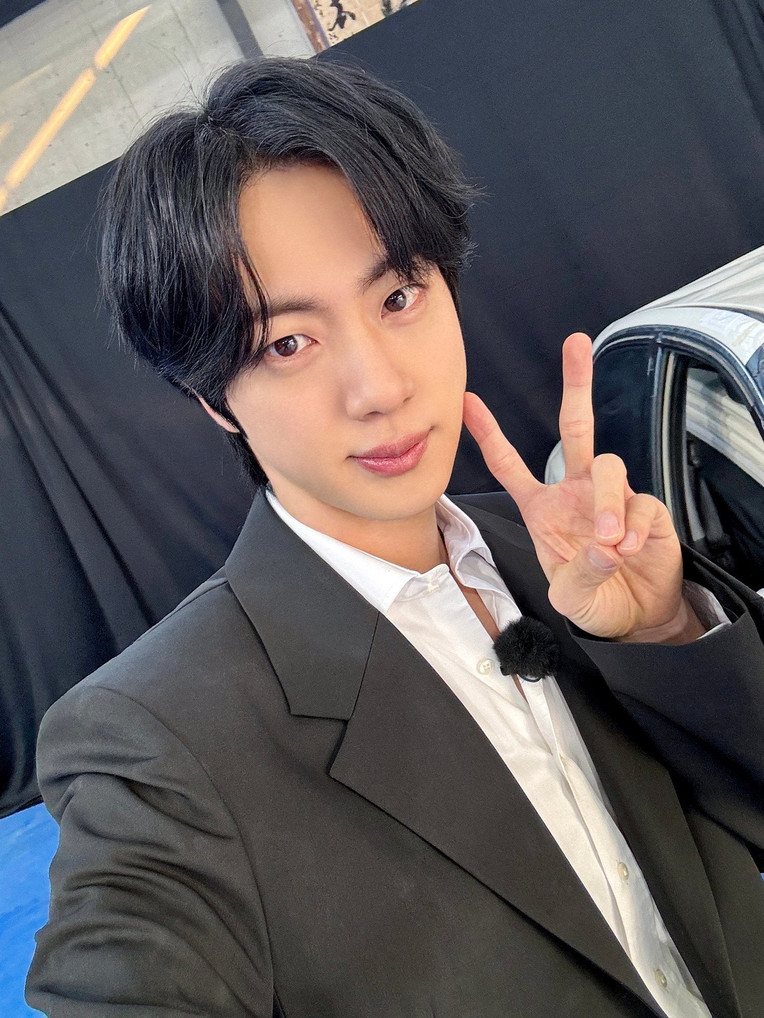 250506 BTS Official on Twitter: Today’s Bangtan with Jin @ Run Jin EP.33
