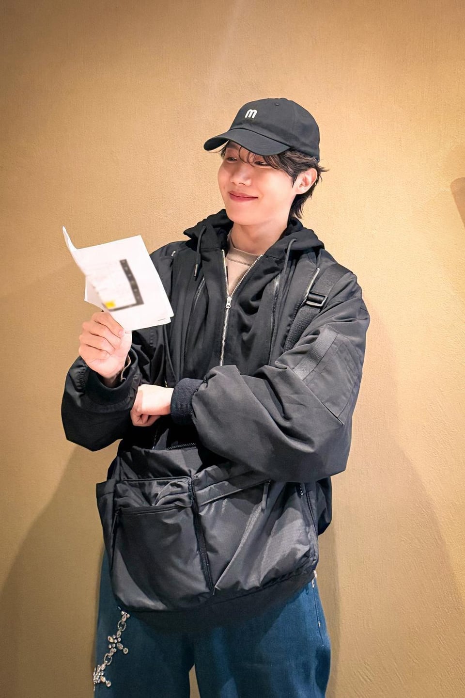 hope_to IG Broadcast Channel feat. Hobi - 070525