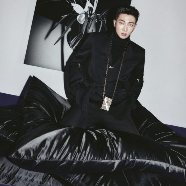 Give me namjoon pics