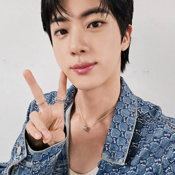 250706 BTS Official on Twitter: Today’s Bangtan with Jin @ RUNSEOKJIN_EP.TOUR - Chiba Day 2