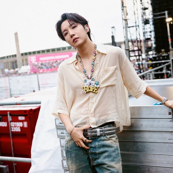 250713 BTS Official on Twitter: Today’s Bangtan with j-hope @ Lollapalooza Berlin 2025