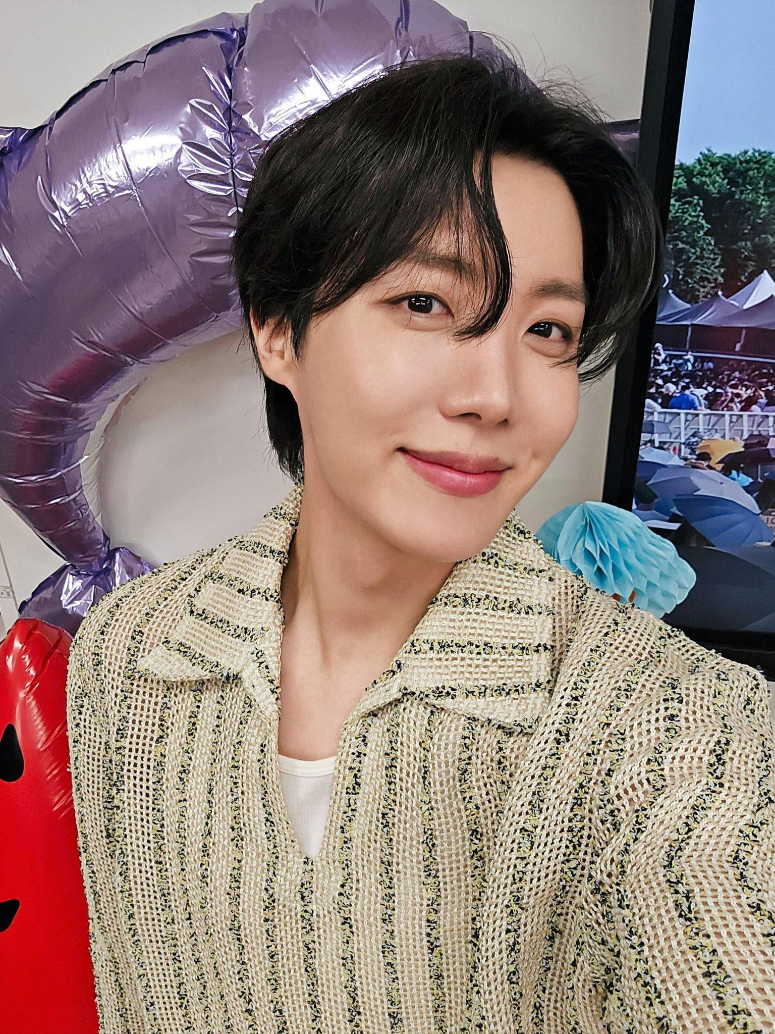 [BTS Official Twitter] Today’s Bangtan with Hobi @ DdeunDdeun - 050725