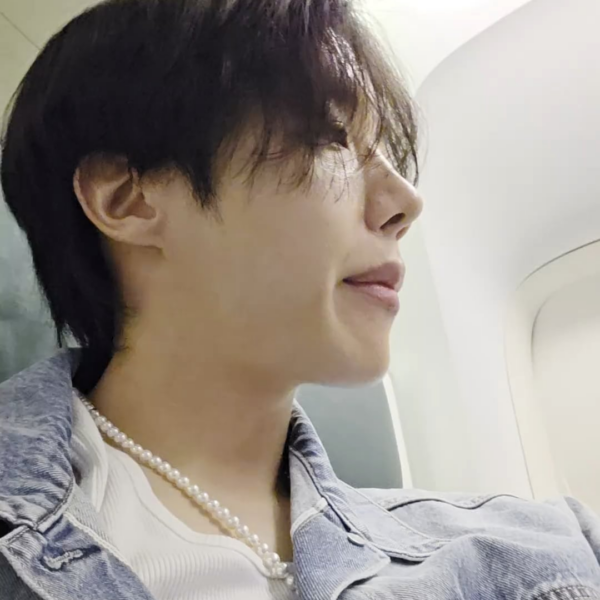 Hobi Weverse 100725