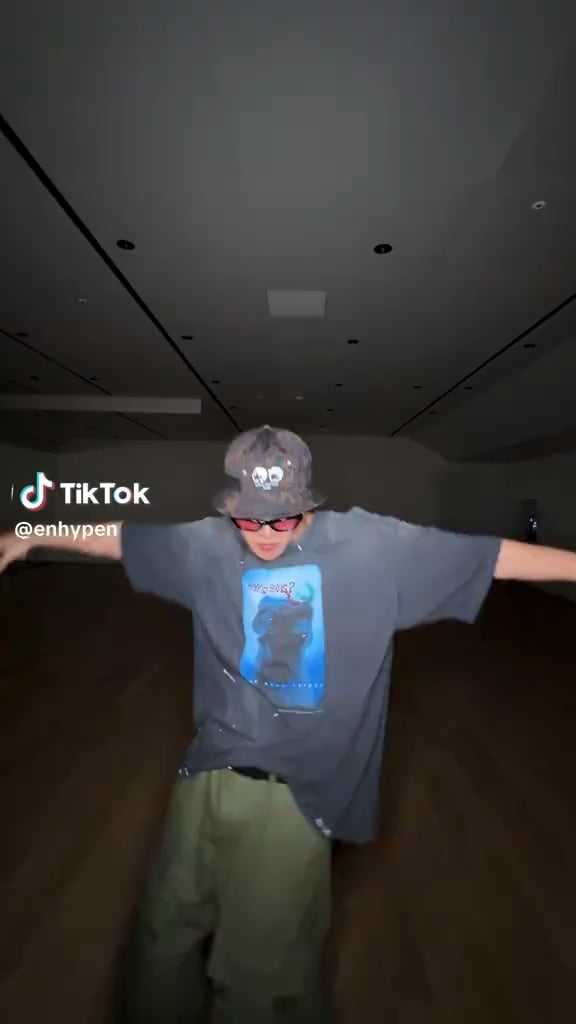 [ENHYPEN TikTok] Hobi with ENHYPEN Jake and Jungwon - 'Outside' Dance Challenge - 020725