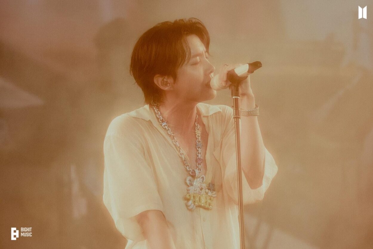 250725 Weverse: j-hope ‘Lollapalooza Berlin 2025’ Photo Sketch