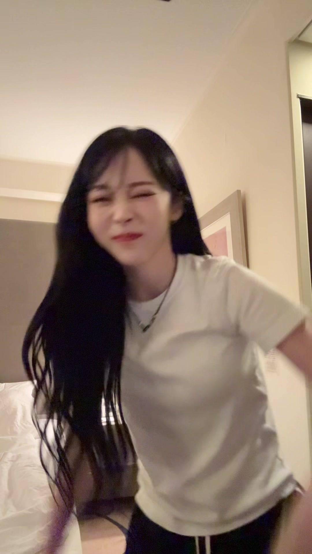 20250705 MOONBYUL on TikTok: 'Killin' it Girl' Dance Challenge