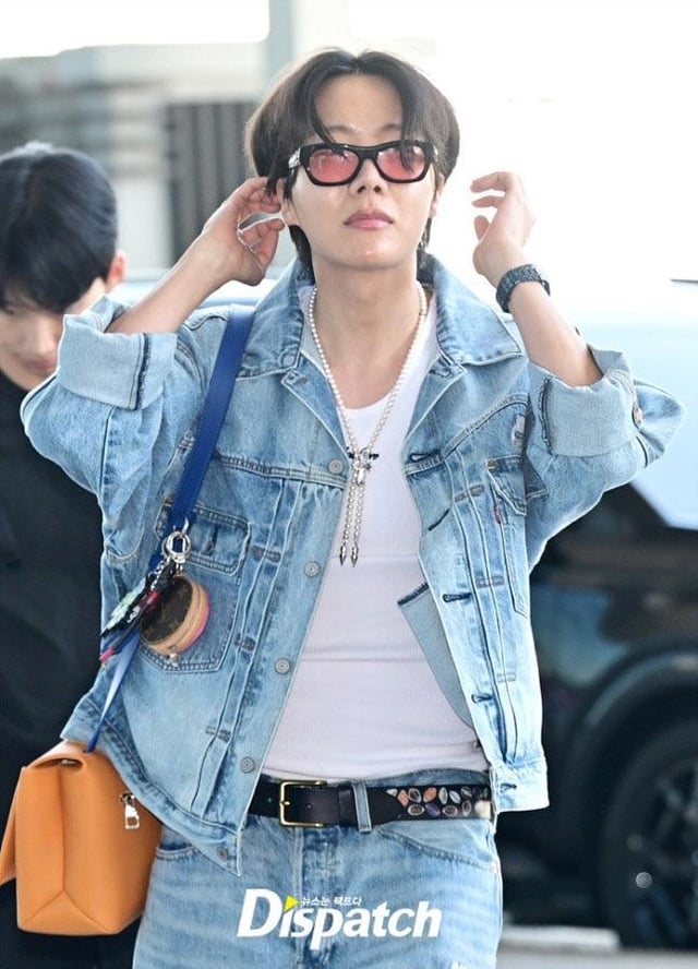 [Kmedia] Hobi’s departure to Berlin - 100725