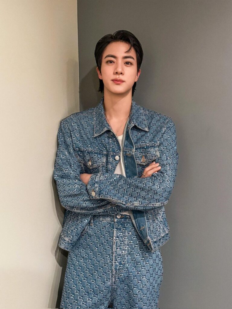 [BTS Official Twitter] Today’s Bangtan with Jin @ RUNSEOKJIN_EP.TOUR - Anaheim Day 2 - 190725