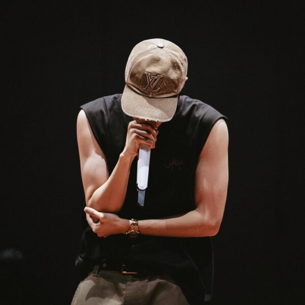 hope_to IG Broadcast Channel feat. Hobi - 030725