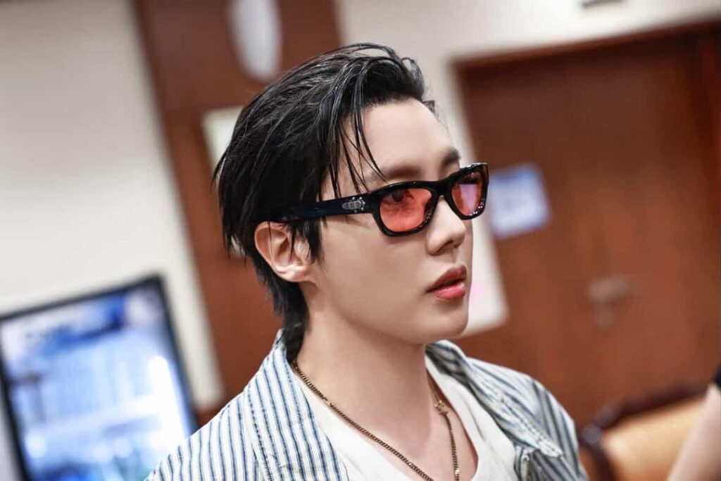 hope_to IG Broadcast Channel feat. Hobi - 050725