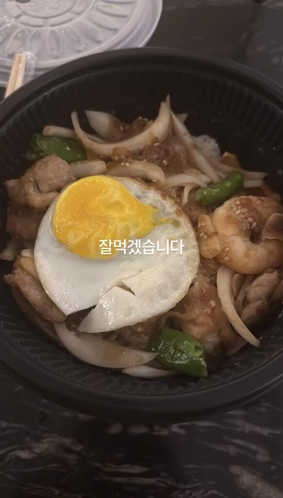 Taehyung Weverse Moment 290825