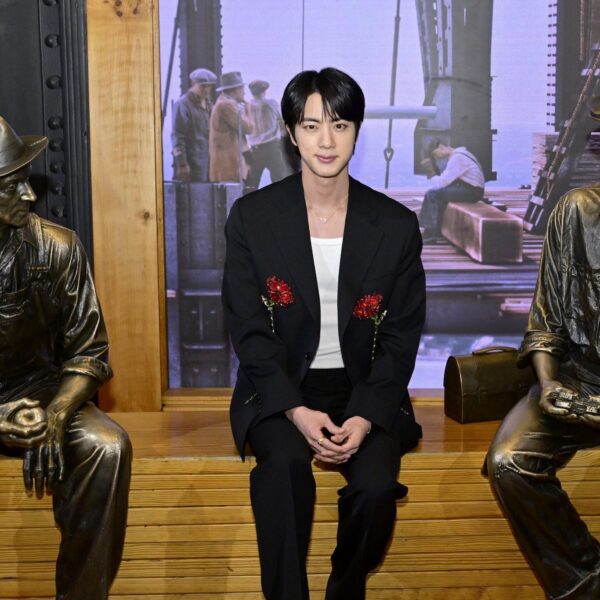 250829 Empire State Building on Twitter with Jin