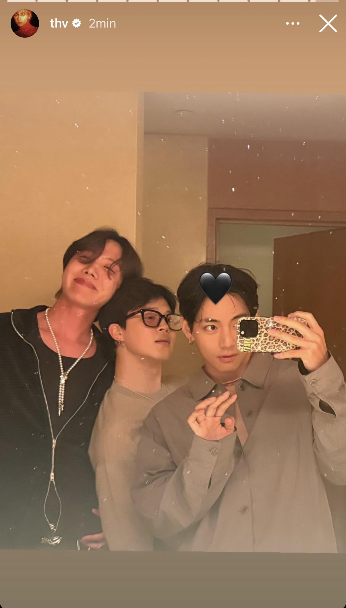Taehyung IG Story with Hobi and Jimin 080825
