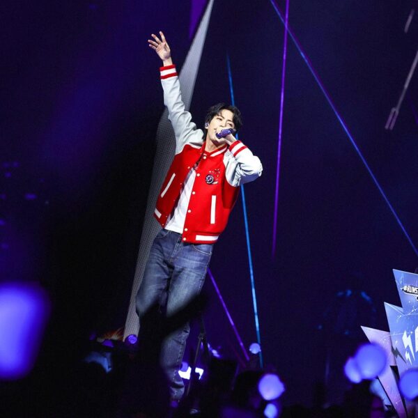 [NME] Jin live in London: a refreshing, charisma-filled concept that’s not without spectacle - 060825