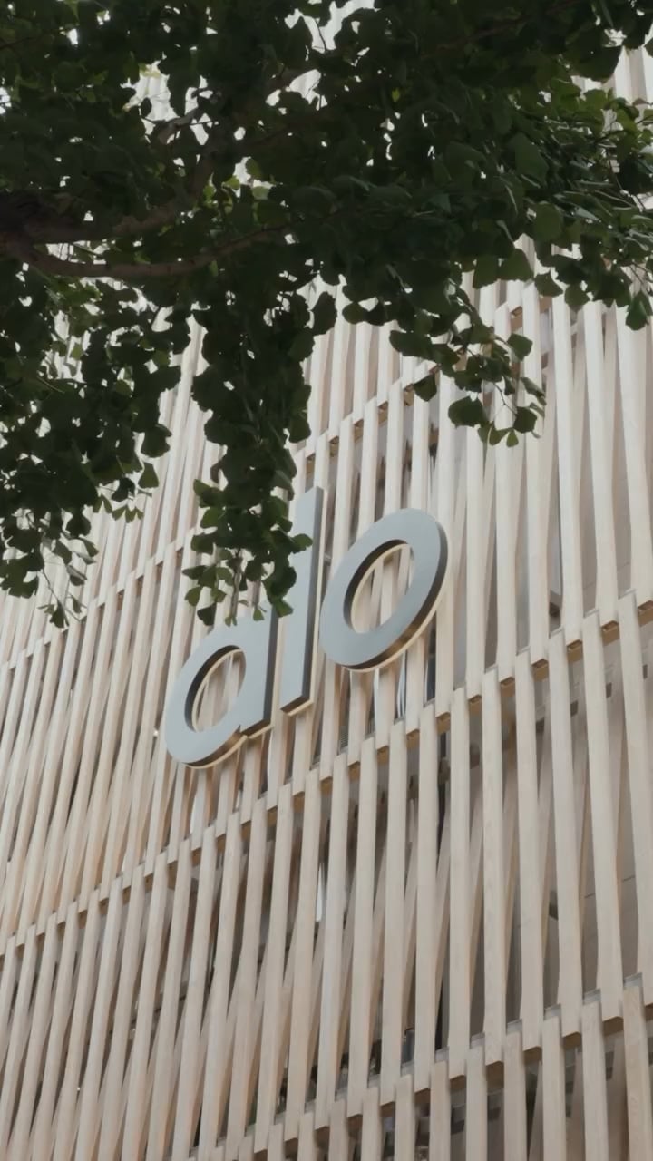 250827 ALO Seoul on Instagram: Behind the scenes with Jin at the Dosan ALO Wellness Club​