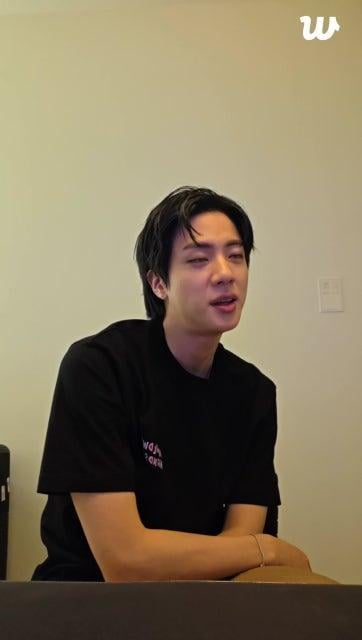 Jin Weverse Live 100825