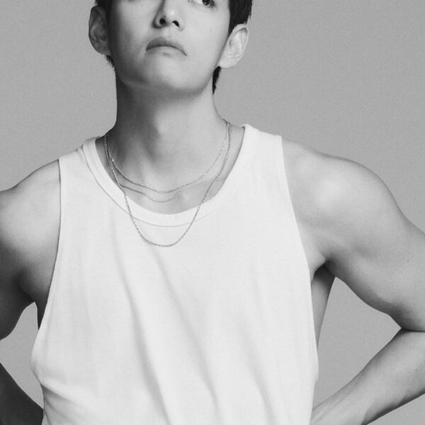 250828 Photographer Kim Heejune on Instagram with V