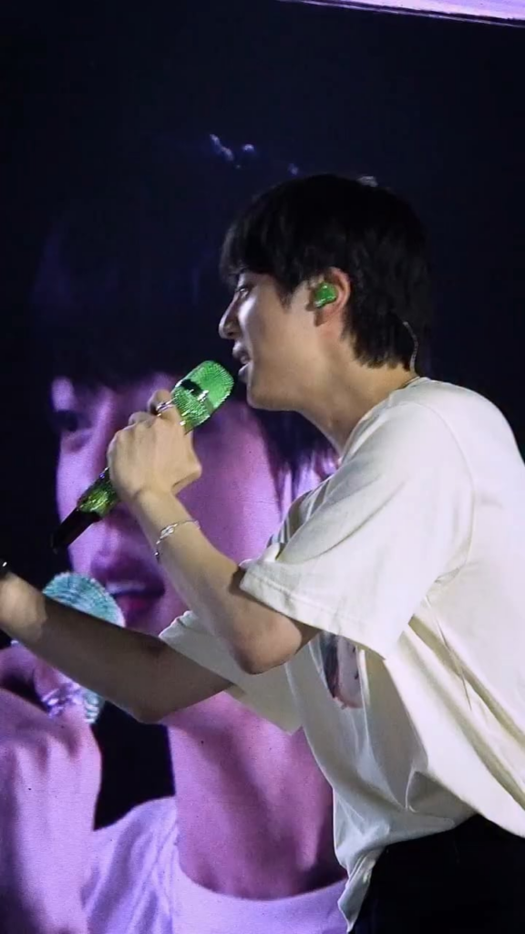 [BTS Official IG Post] RUNSEOKJIN_epTOUR Jin’s POV - 220825