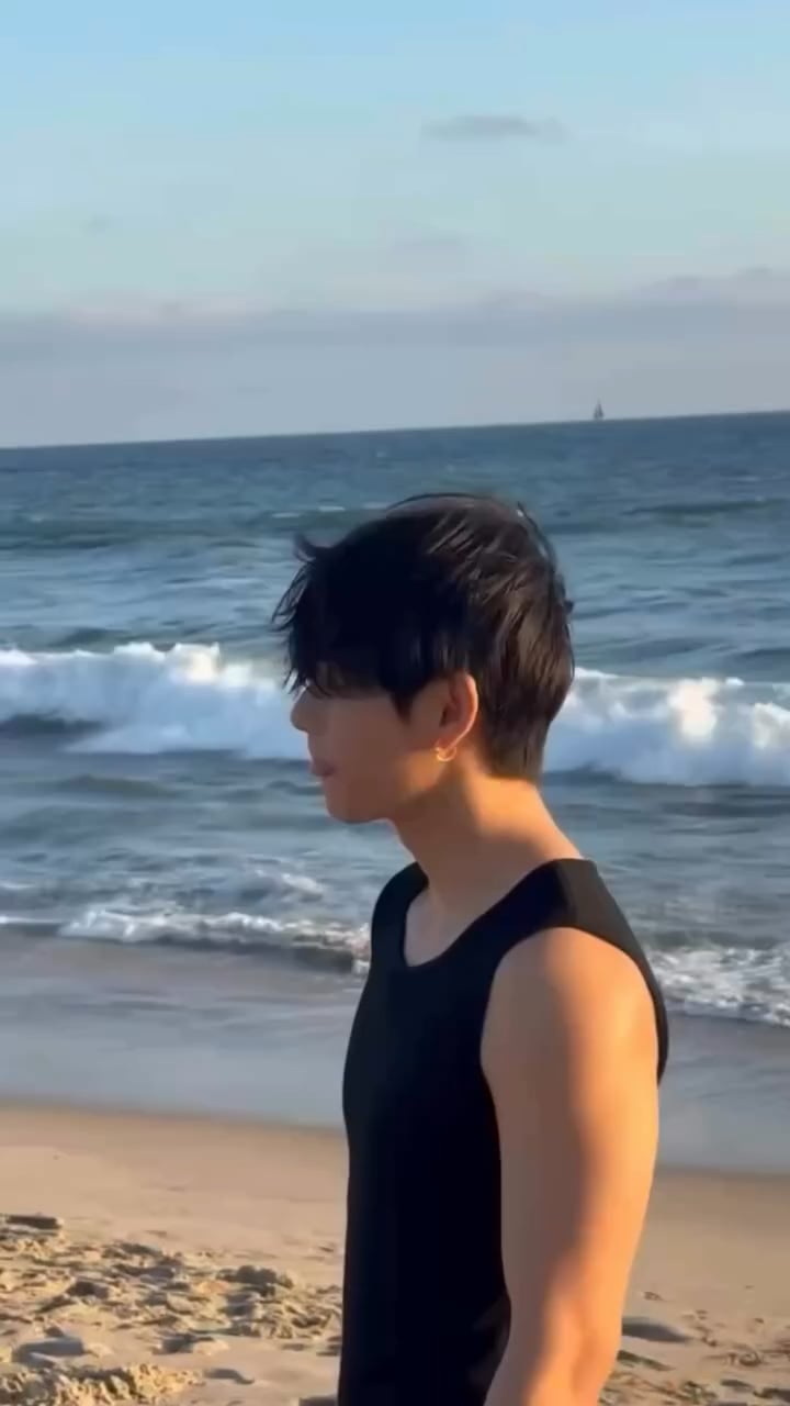 Taehyung IG Story (2) 170825