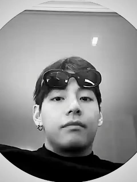 Taehyung IG Video (2) 040825