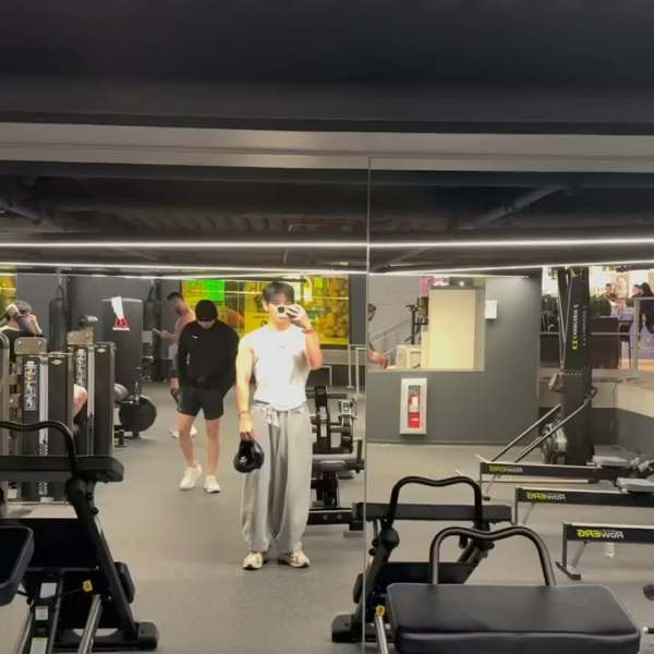 Taehyung IG Video with Jungkook 170825