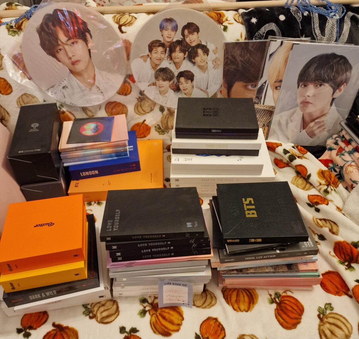 [WTS] EU located - Selling my BTS collection!