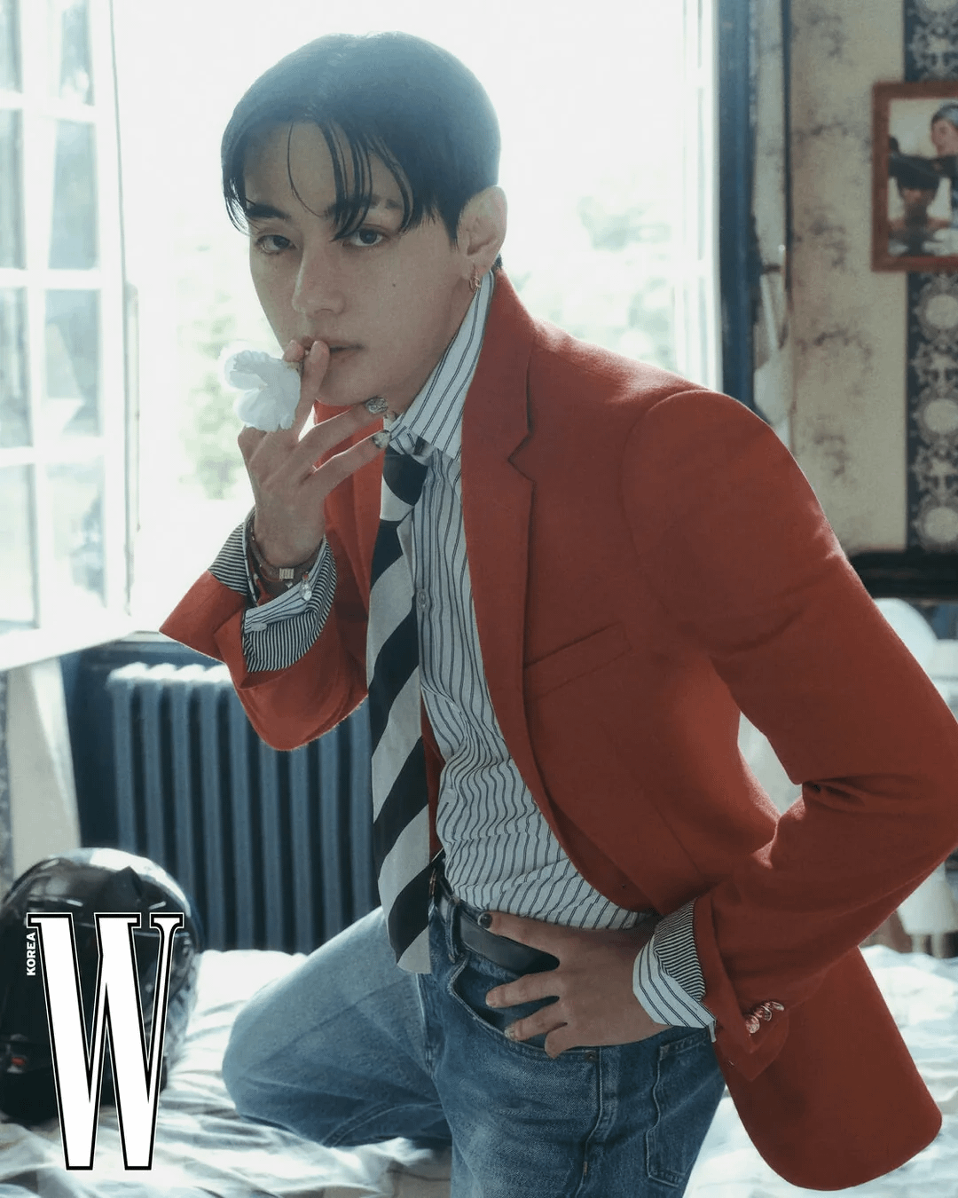 [W Korea] Taehyung for Vol. 9 / September 2025 issue pictorial - 220825