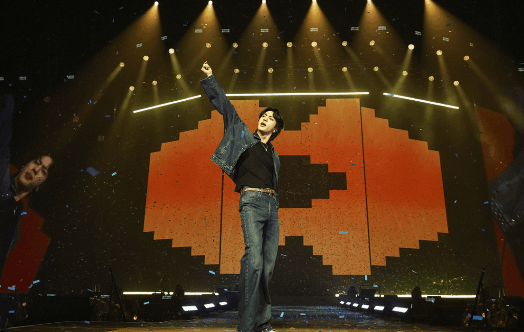 [NME] Official photos of Jin for “RUNSEOKJIN_EP.TOUR” in London from BIGHIT MUSIC - 060825