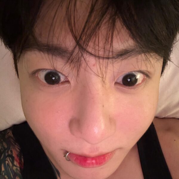Jungkook Weverse 010825