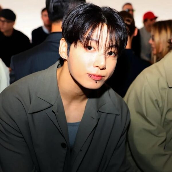 Vogue Thailand IG Post feat. Jungkook at Calvin Klein SS26 fashion show - 130925