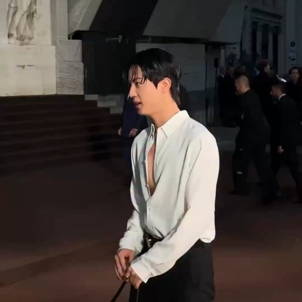 [Vogue Hong Kong IG Post] Jin at the premiere event for Gucci's THE TIGER - 240925